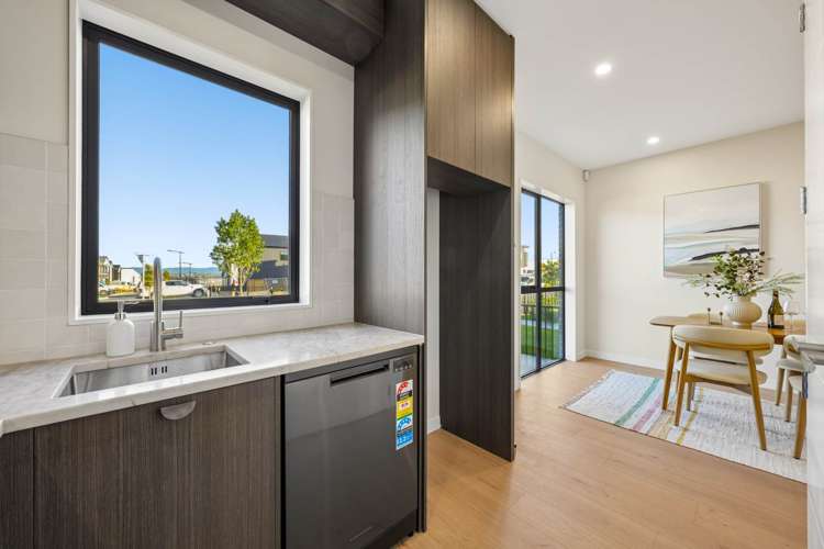 83 Wavecrest Lane Hobsonville_7