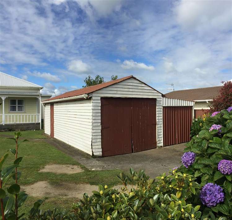 8 Campbell Street Hawera_20