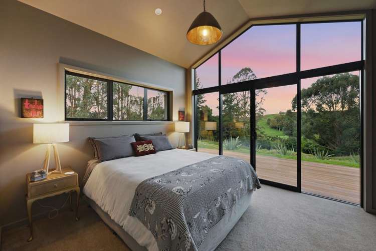 296A Surrey Hill Road Oakura_13