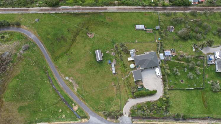 72 Havill Drive Hokitika_29