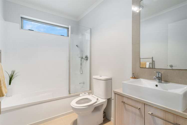 10 Lane Cameron Place Flat Bush_12