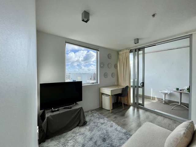 11H/15 City Road 10015_3