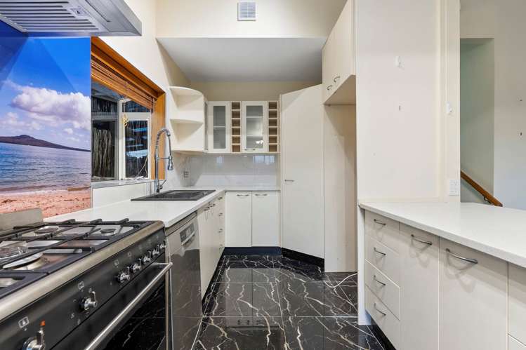 37 Caronia Crescent Lynfield_11