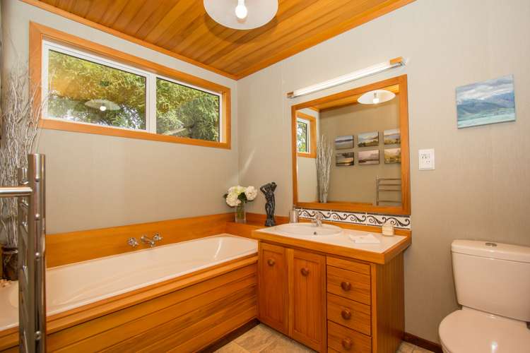 10 Wantwood Grove Churton Park_15