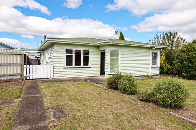 23 Christian Street Dannevirke_2