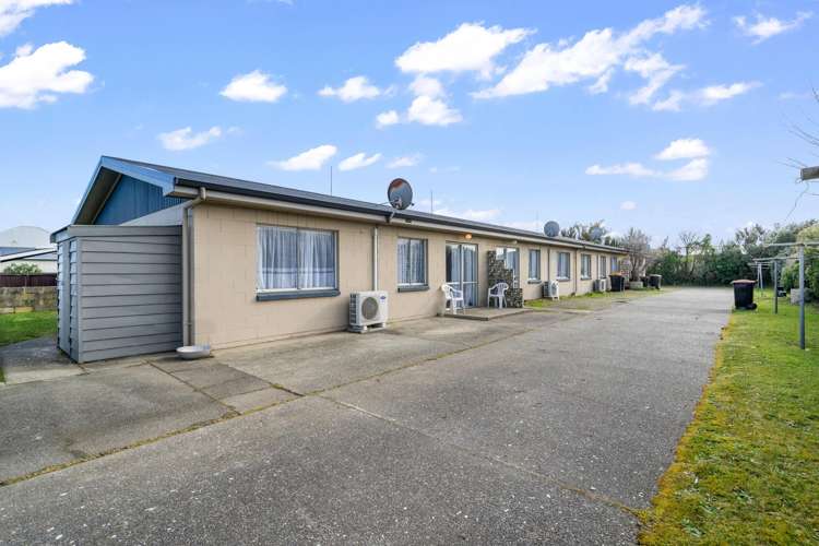 1-4/158 Crinan Street Appleby_28