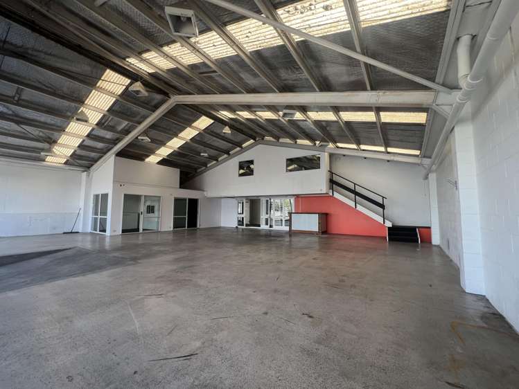 332-334 Church Street Penrose_3