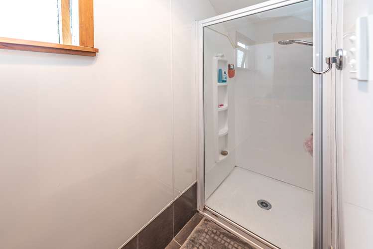 192 No 3 Line Wanganui East_26