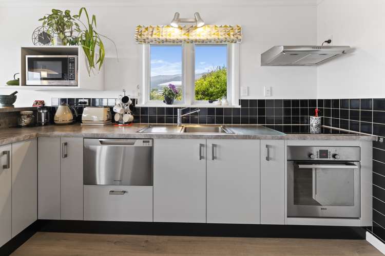 36 Surrey Road Richmond_11