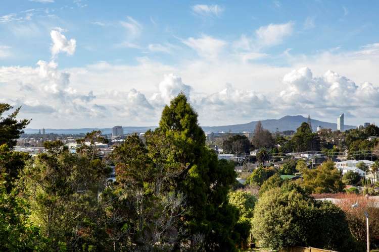 1/34 Agincourt Street Glenfield_2