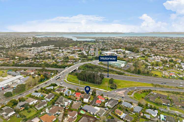 58 Makora Road Massey_17