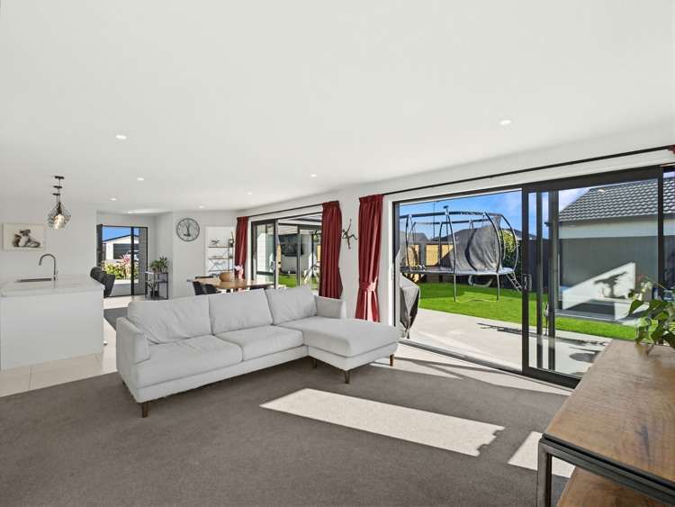 23 Whitehorn Drive Lincoln_7