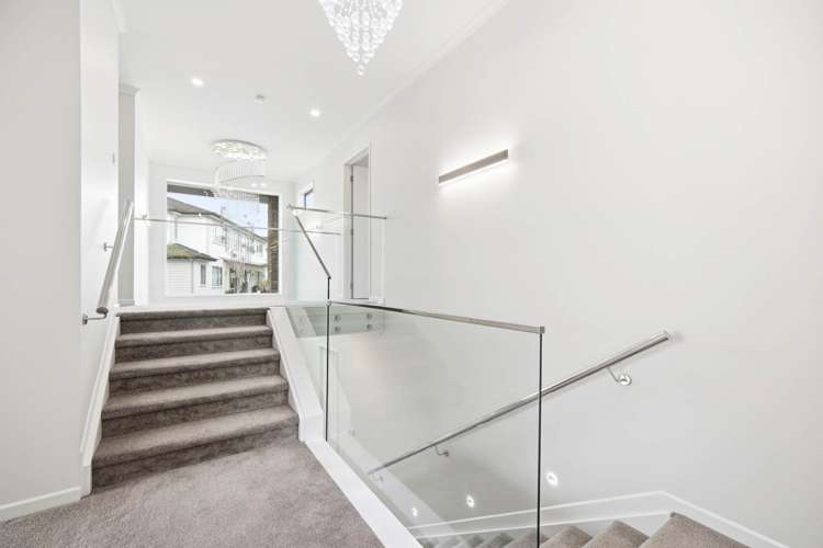 1 Lancia Way Oteha_15