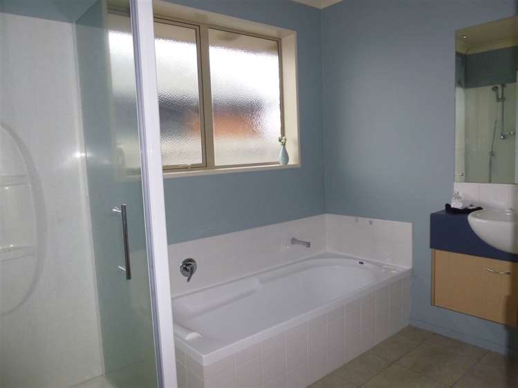 3 Belgrave Court Huntington_9