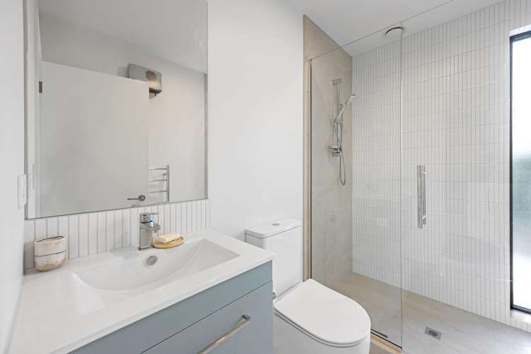 1/19 Courtenay Street St. Albans_9