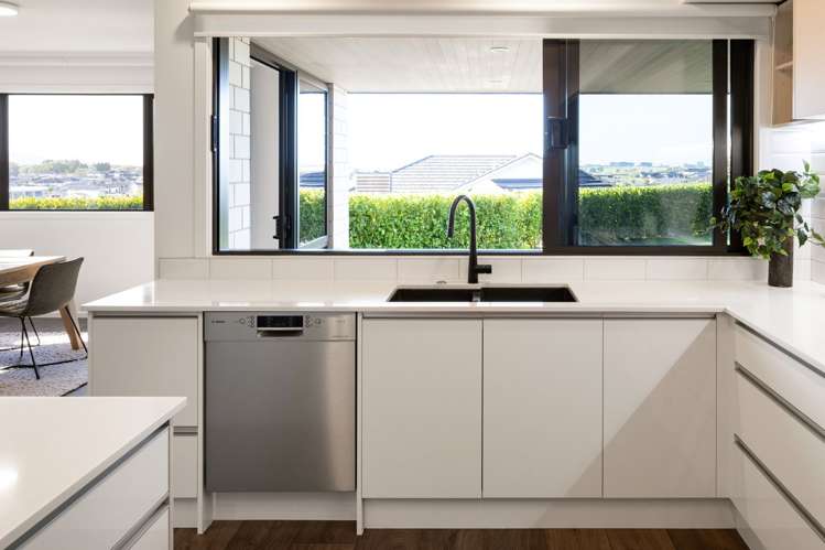 16 Rose Berry Crescent Flagstaff_7