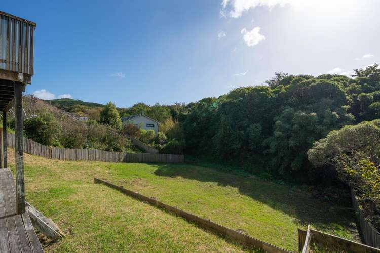 2/4 Puaha Street Takapuwahia_10
