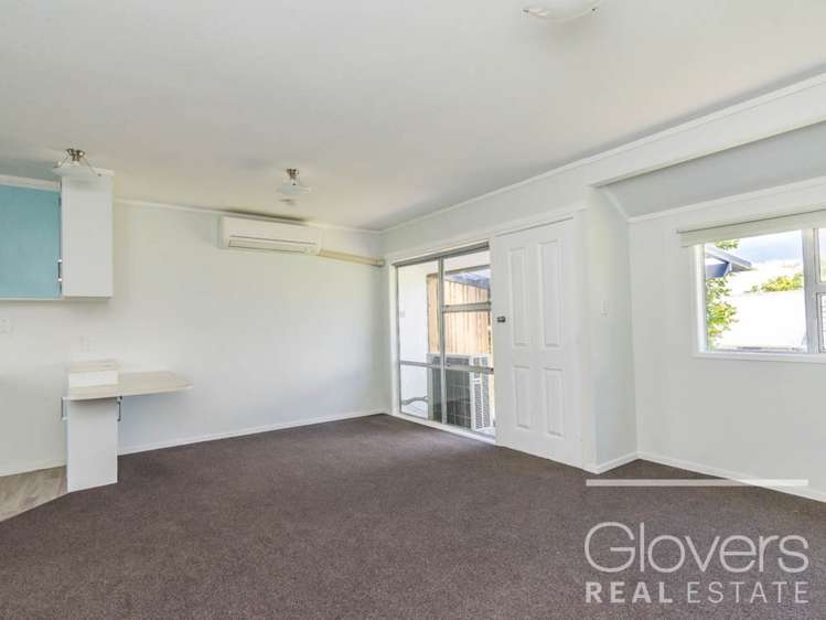 1/106 West Coast Road Glen Eden_3