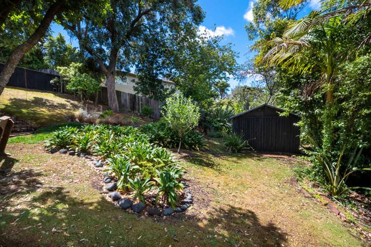 49 Waitakere Road Waitakere_19