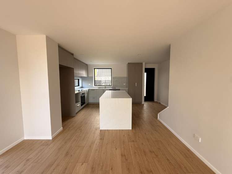 6/1 Scott Road 10695_10