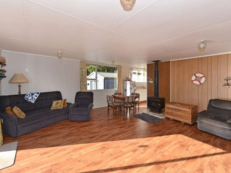 42 Totara Avenue Collingwood_8