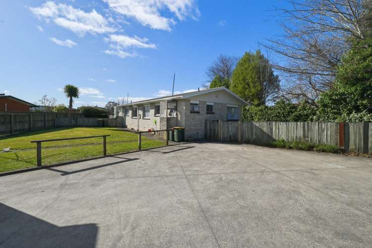 23 Clyde Street Utuhina_21