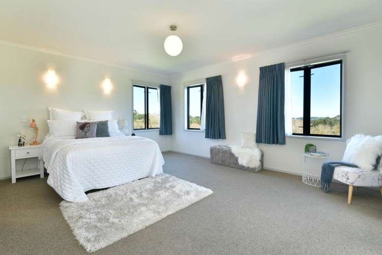 323 Kahikatea Flat Road Waitoki_11