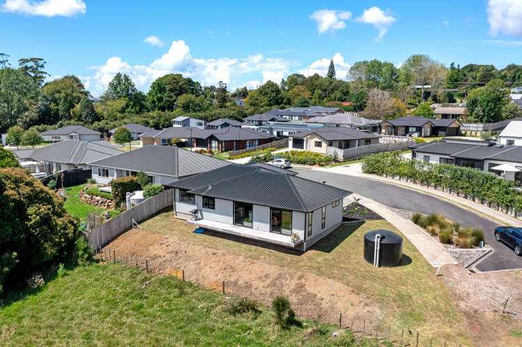 10 Alfred Peter Crescent Warkworth_19