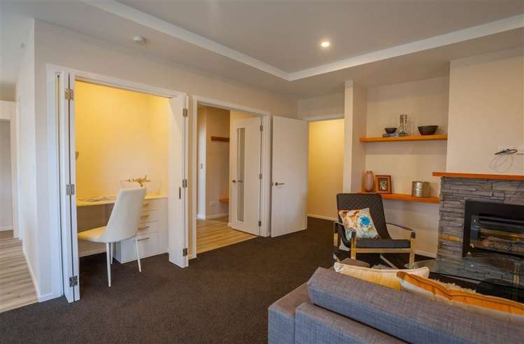 24 Oaks Drive Lincoln_5