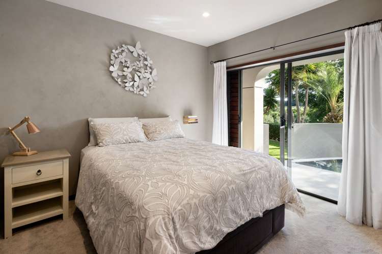 1025 River Road Queenwood_34