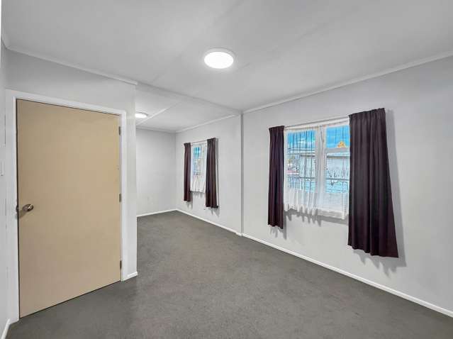 13 Baird Road 11139_4