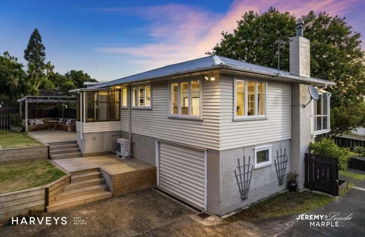 120 Vodanovich Road Te Atatu South_27