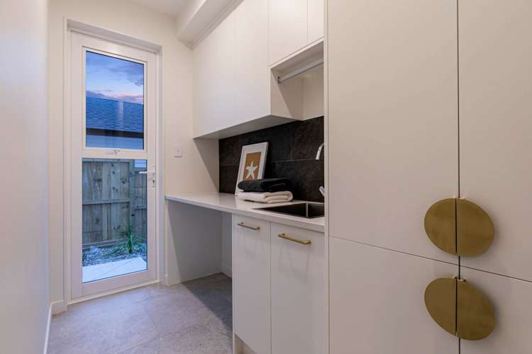 22 Puruatanga Road Wainui_25