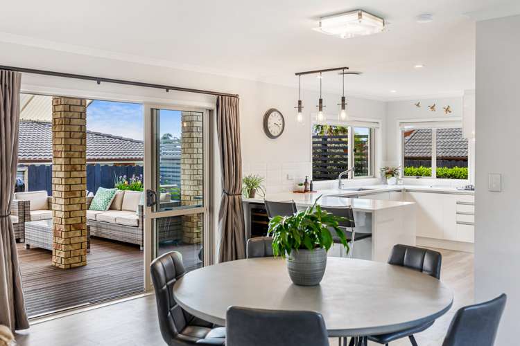 16 Driftwood Drive Red Beach_5