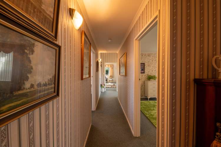 250 Herbert Street Windsor_13