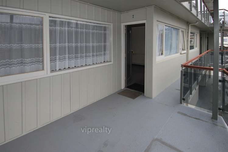 7/1102 Fenton Street_1
