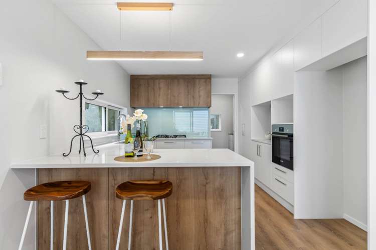 25d Capilano Place Glenfield_12