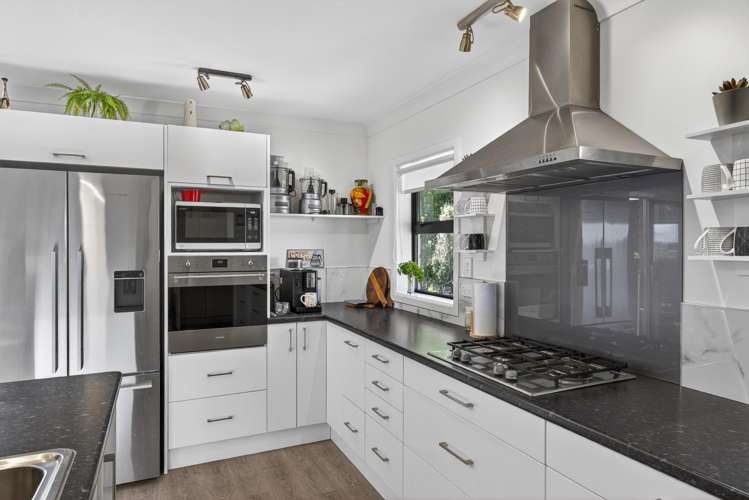 25 Hanawera Ridge Road Manakau_11