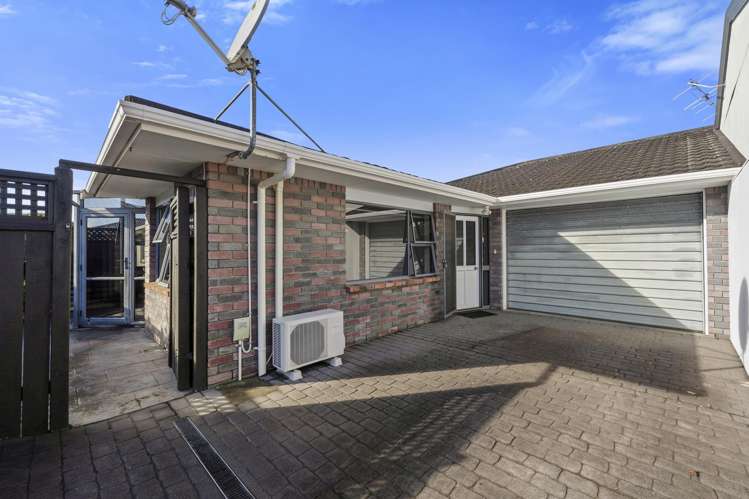 14 Sandel Rise Merrilands_19