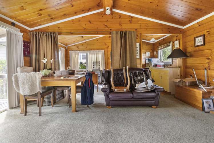 16 Crowther Terrace Hilltop_23