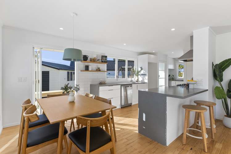 46b Hereford Street Te Atatu Peninsula_11