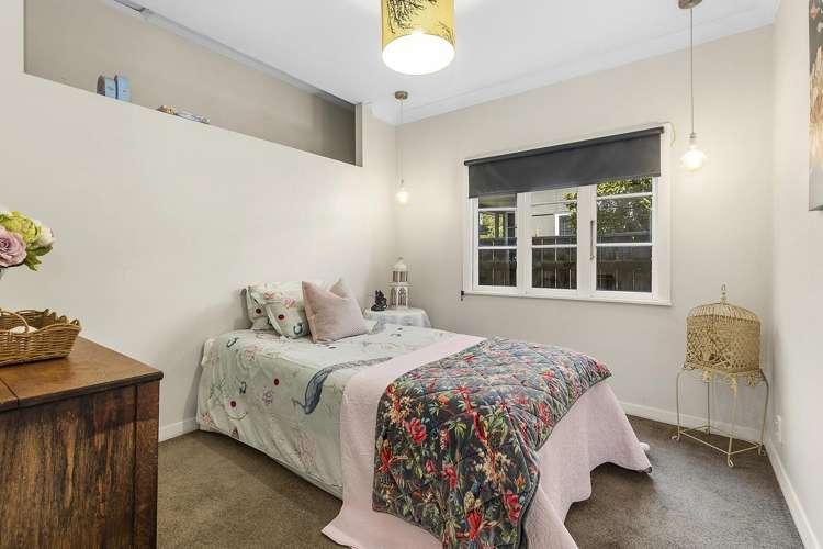49 Cluny Road Plimmerton_11