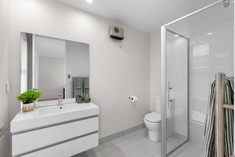 6 Craig Thompson Drive Lincoln_21