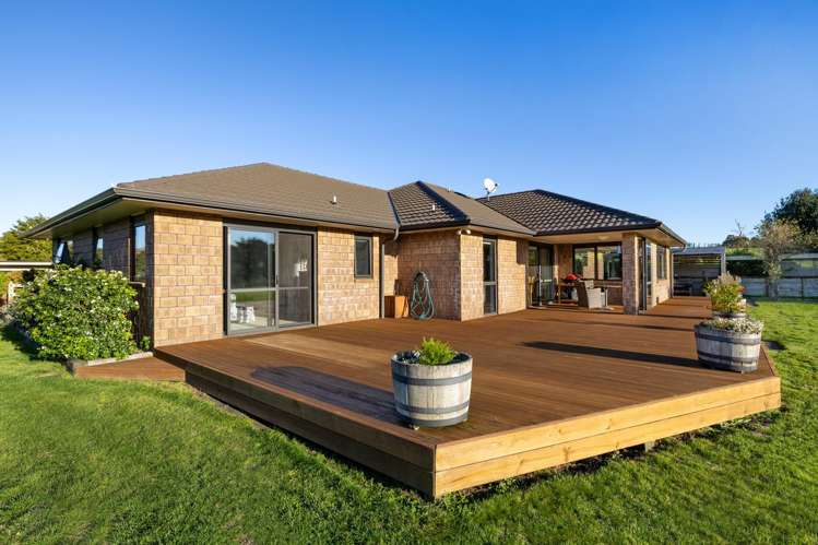 192 Hauroto Bay Road Raglan_37