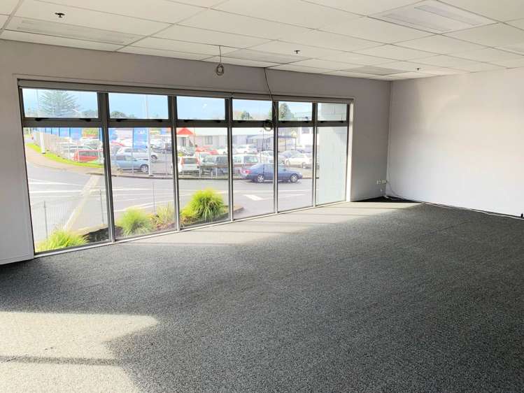 96 Stoddard Road Mt Roskill_7