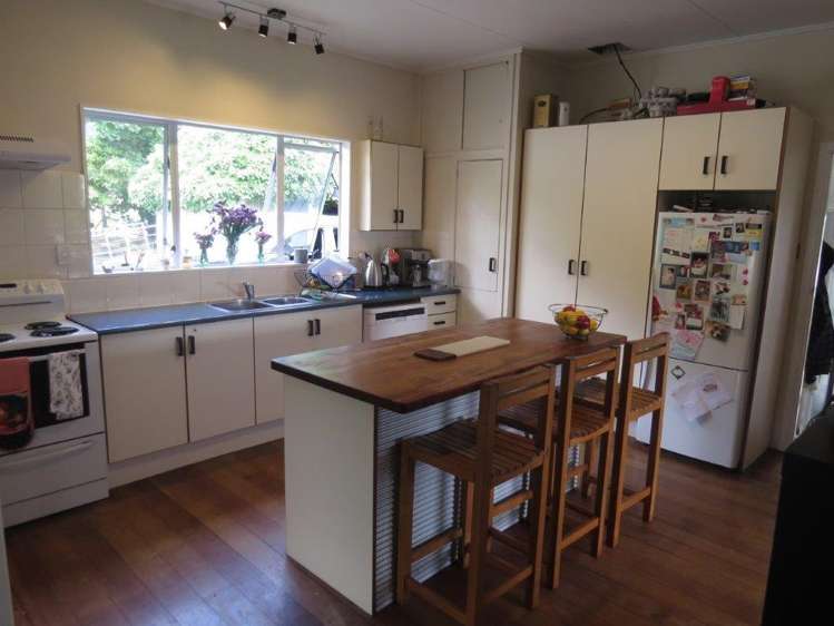 498 Hinemoa Valley Road Pahiatua_1