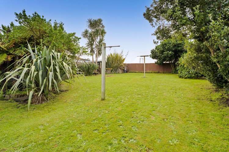 14 Leicester Street Patea_12