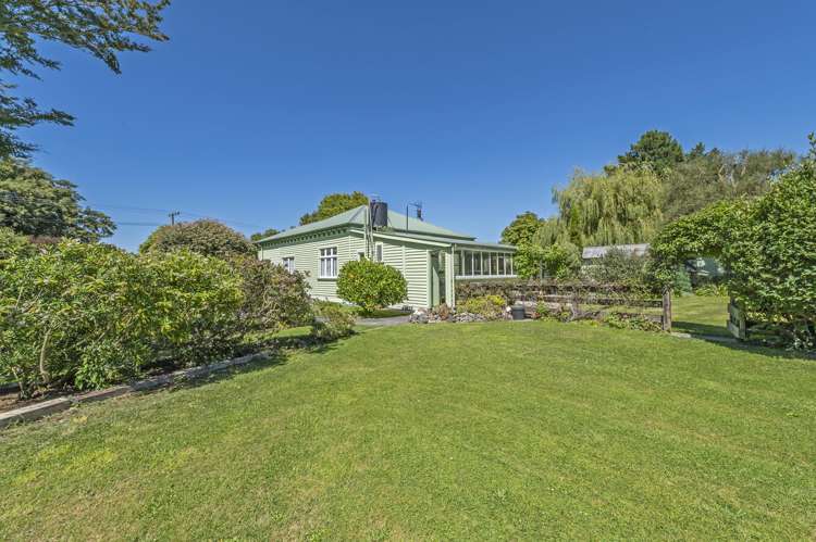 149 High Street Leeston_19