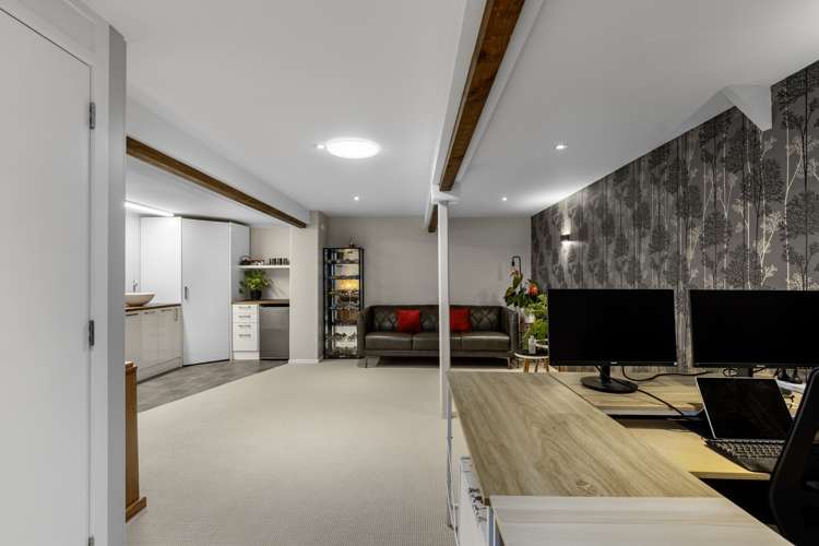 140 Bellevue Road Brookfield_21