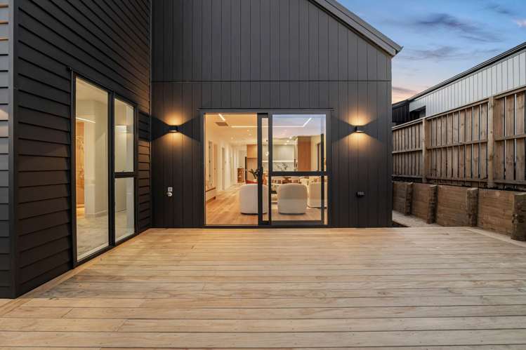 88 Huanui Drive Orewa_28